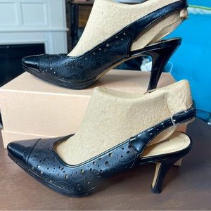 Cutout Pointes Toe Slingback Heel